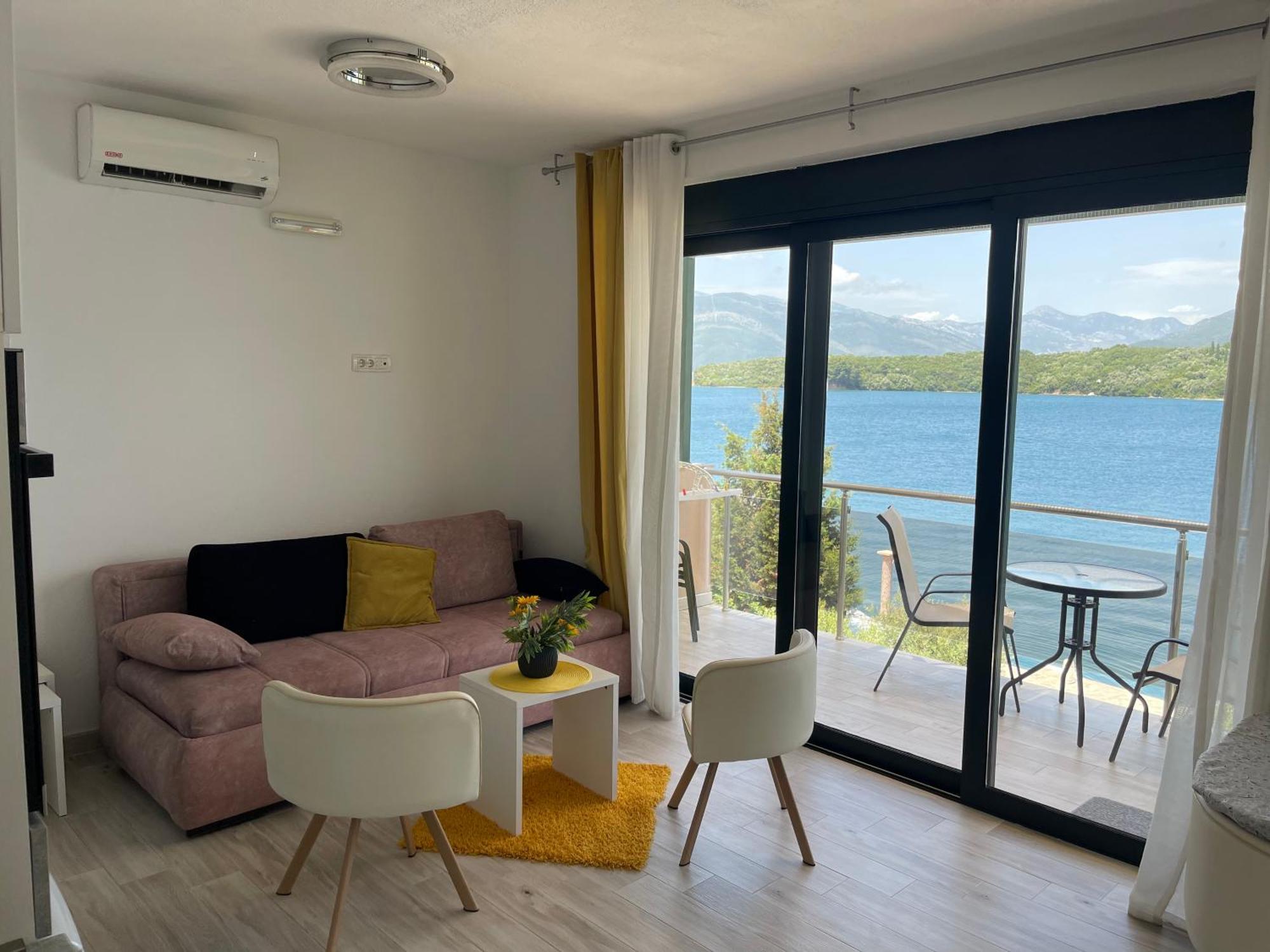 Apartmani Mia Τίβατ Εξωτερικό φωτογραφία