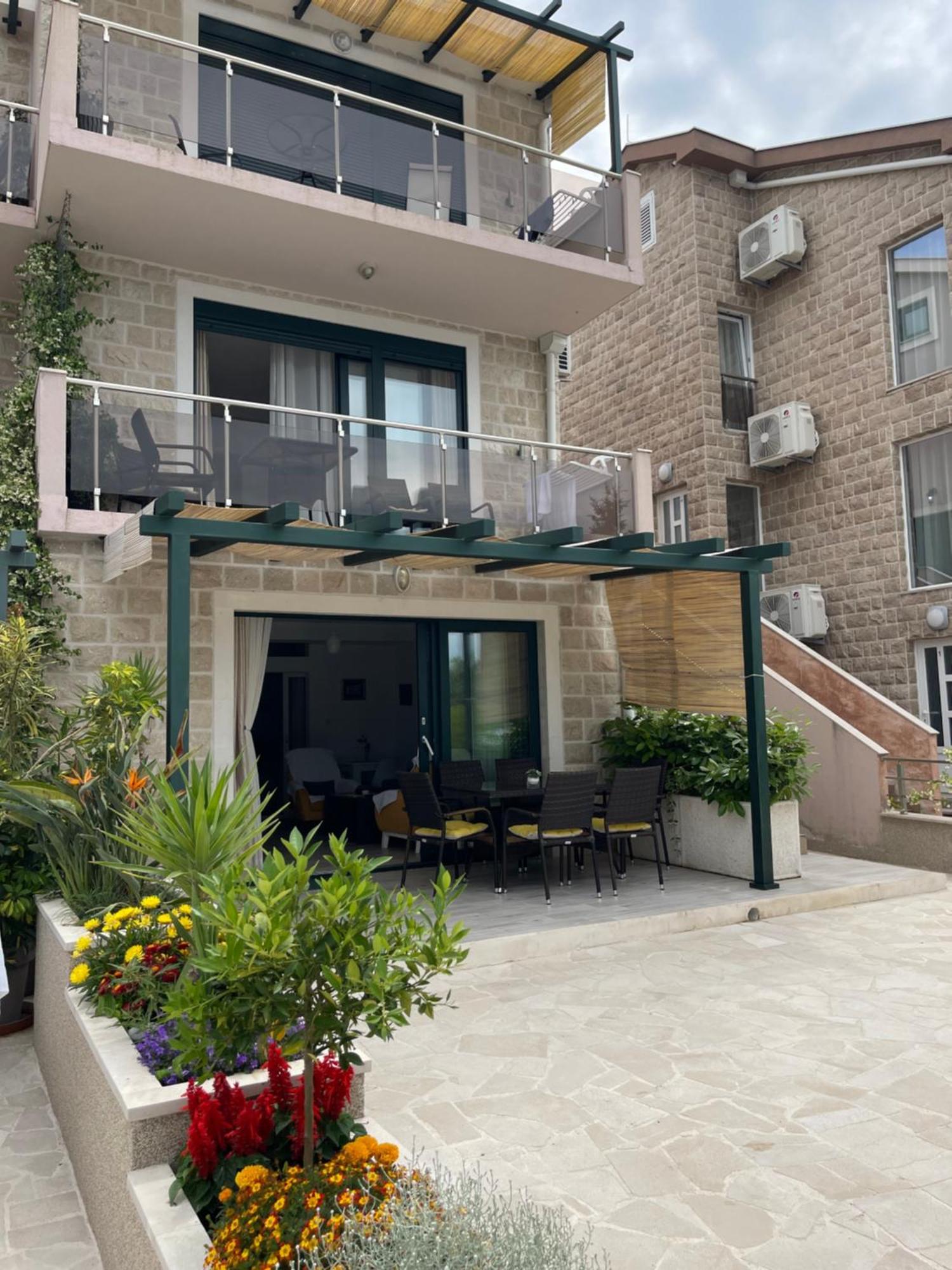 Apartmani Mia Τίβατ Εξωτερικό φωτογραφία