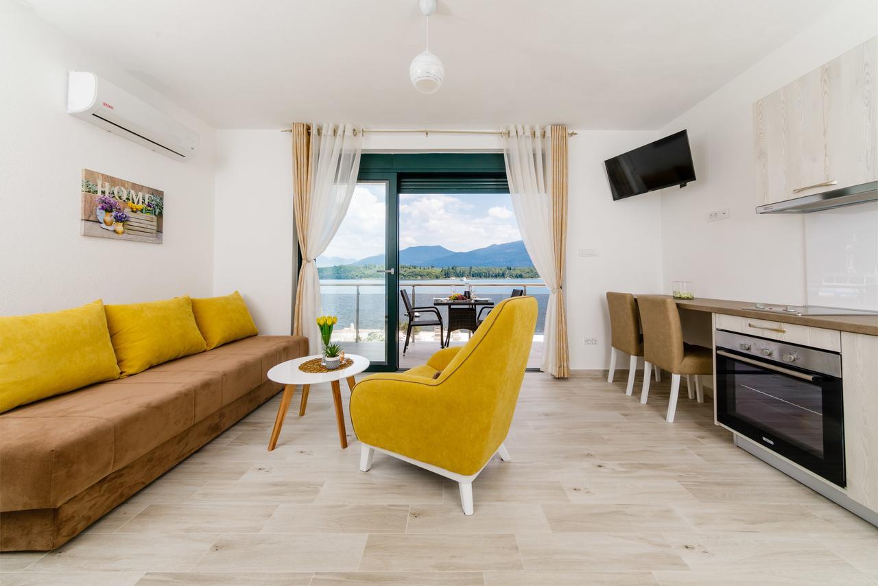 Apartmani Mia Τίβατ Εξωτερικό φωτογραφία
