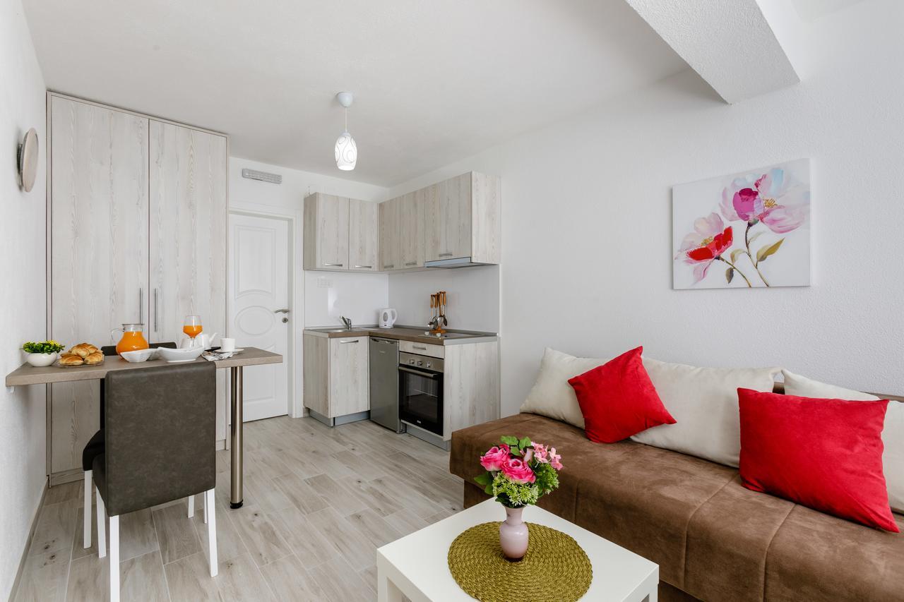 Apartmani Mia Τίβατ Εξωτερικό φωτογραφία