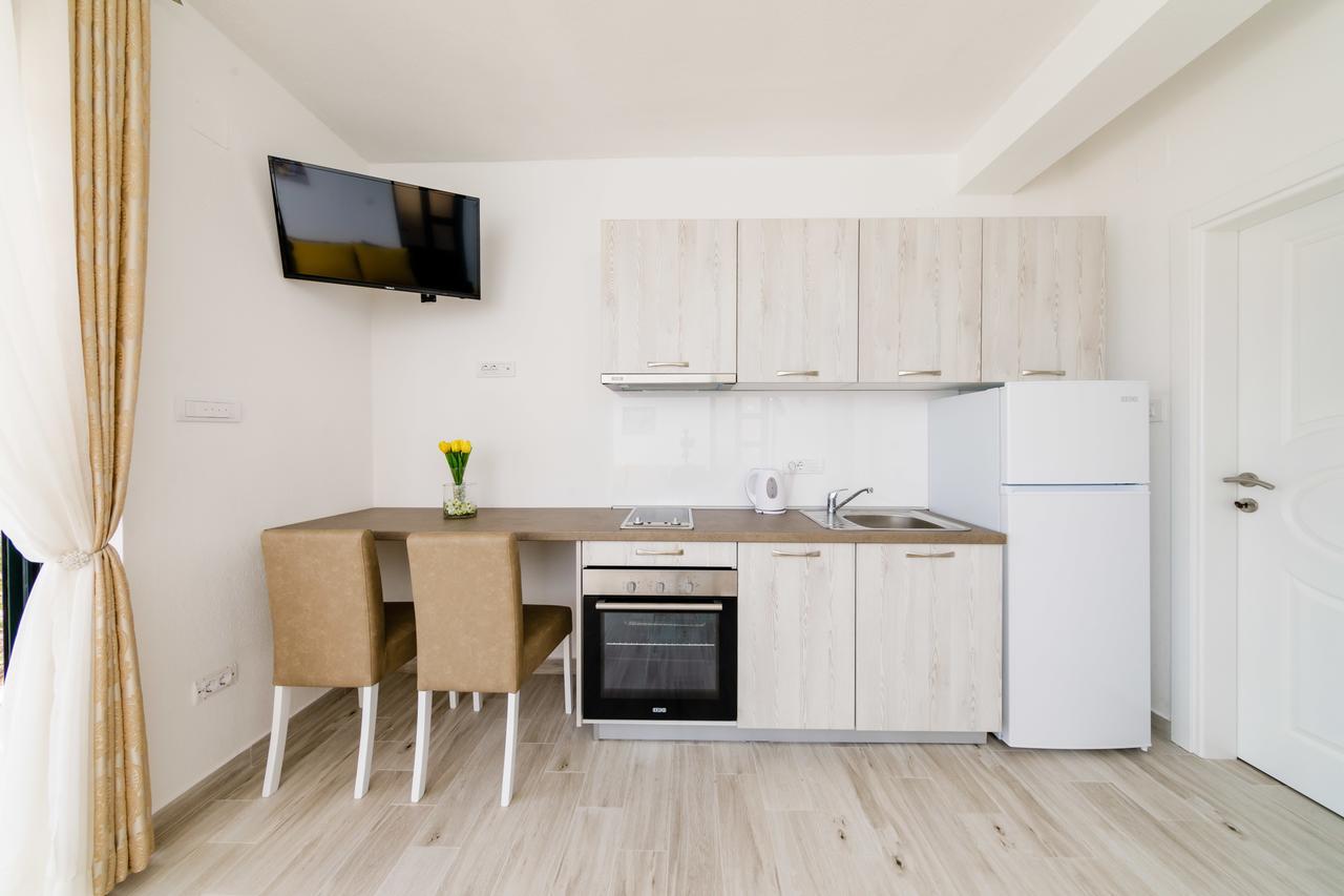 Apartmani Mia Τίβατ Εξωτερικό φωτογραφία